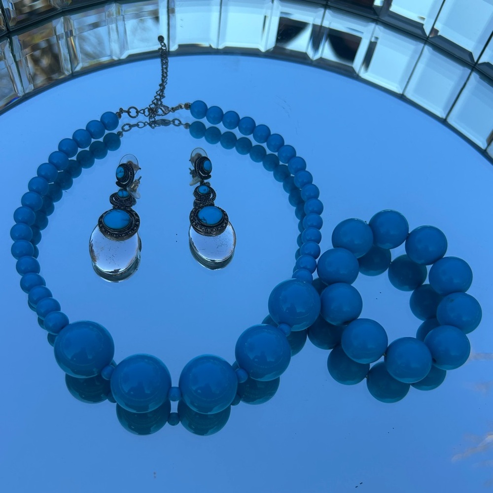 Blue Beaded Jewelry Set